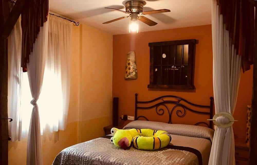Hotel Hospederia Zacatin ألكالا لا ريال المظهر الخارجي الصورة