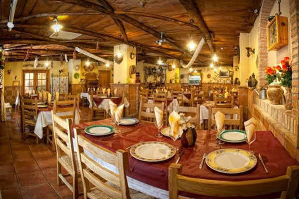 Hotel Hospederia Zacatin ألكالا لا ريال المظهر الخارجي الصورة